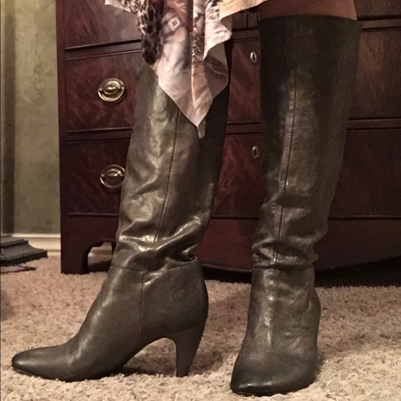 Charles David Metallic Heeled Boots.Nrver Wear.Sam New Condition - Picture 3 of 11